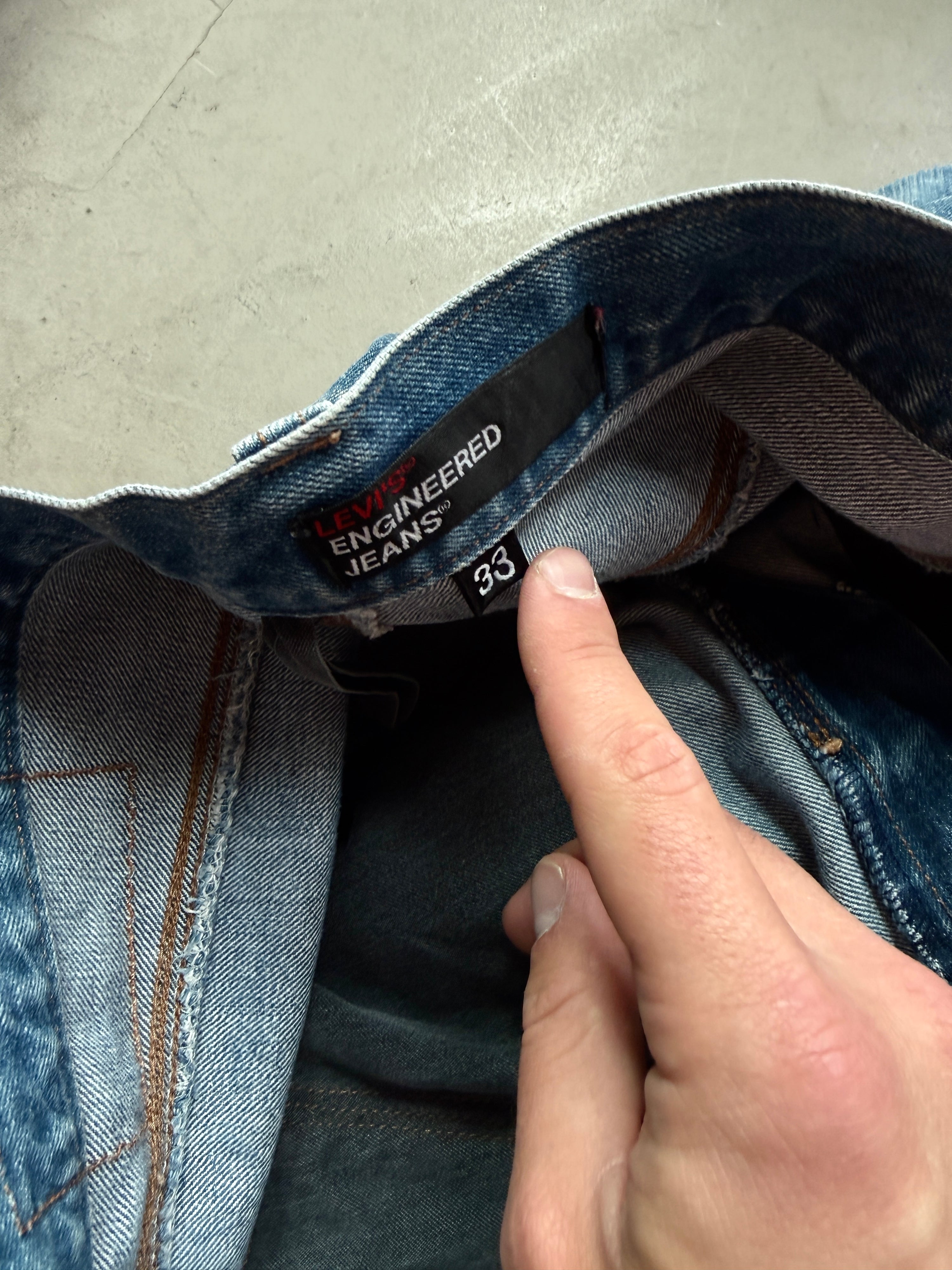 Vintage 2000s Levi's Engineered Jeans - W35 L28