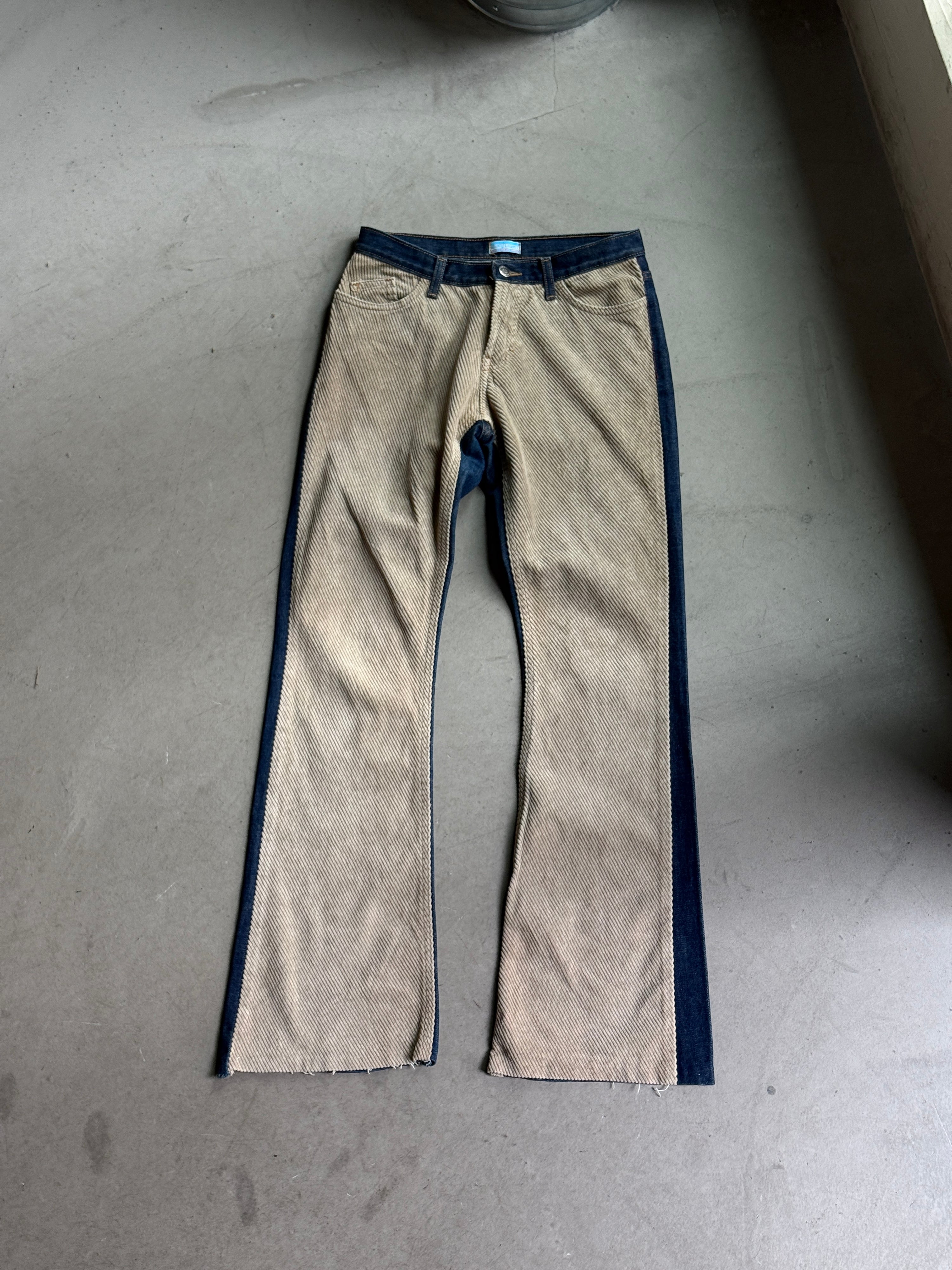 2000s Flared “Sexy Light” Corduroy Hybrid Jeans - W28 L30