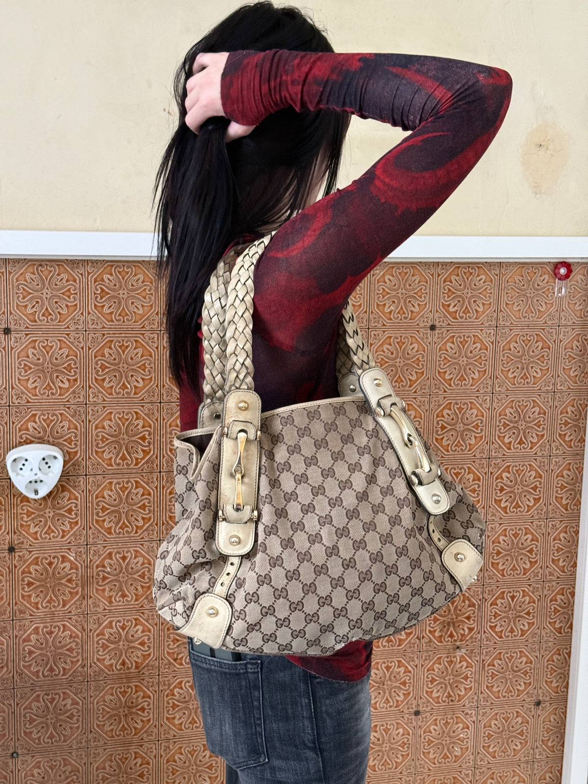 Gucci Beige GG Canvas Pelham Medium Horsebit Tote Bag