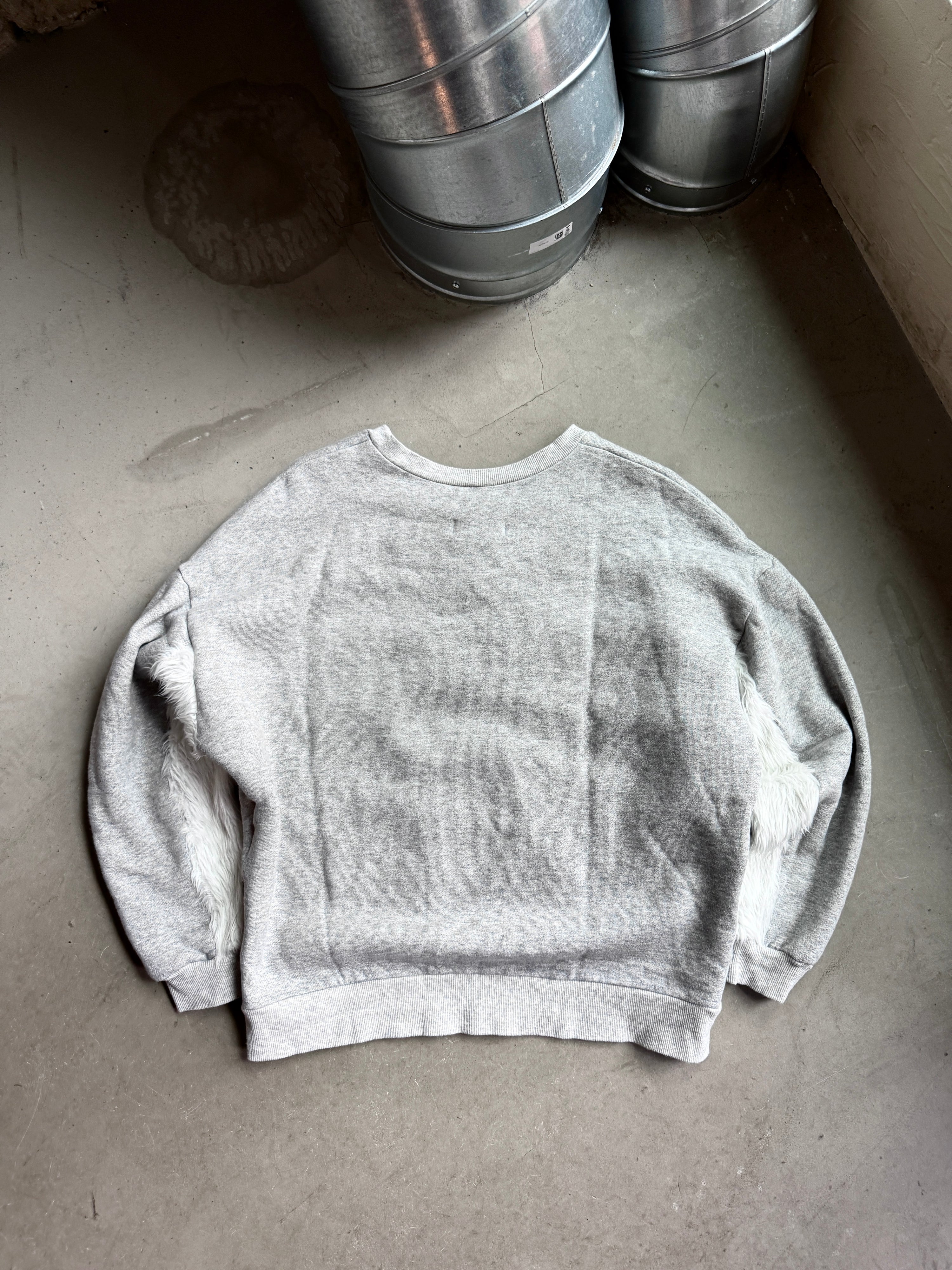 Y’s by Yohji Yamamoto Faux Fur Sweater Grey - L