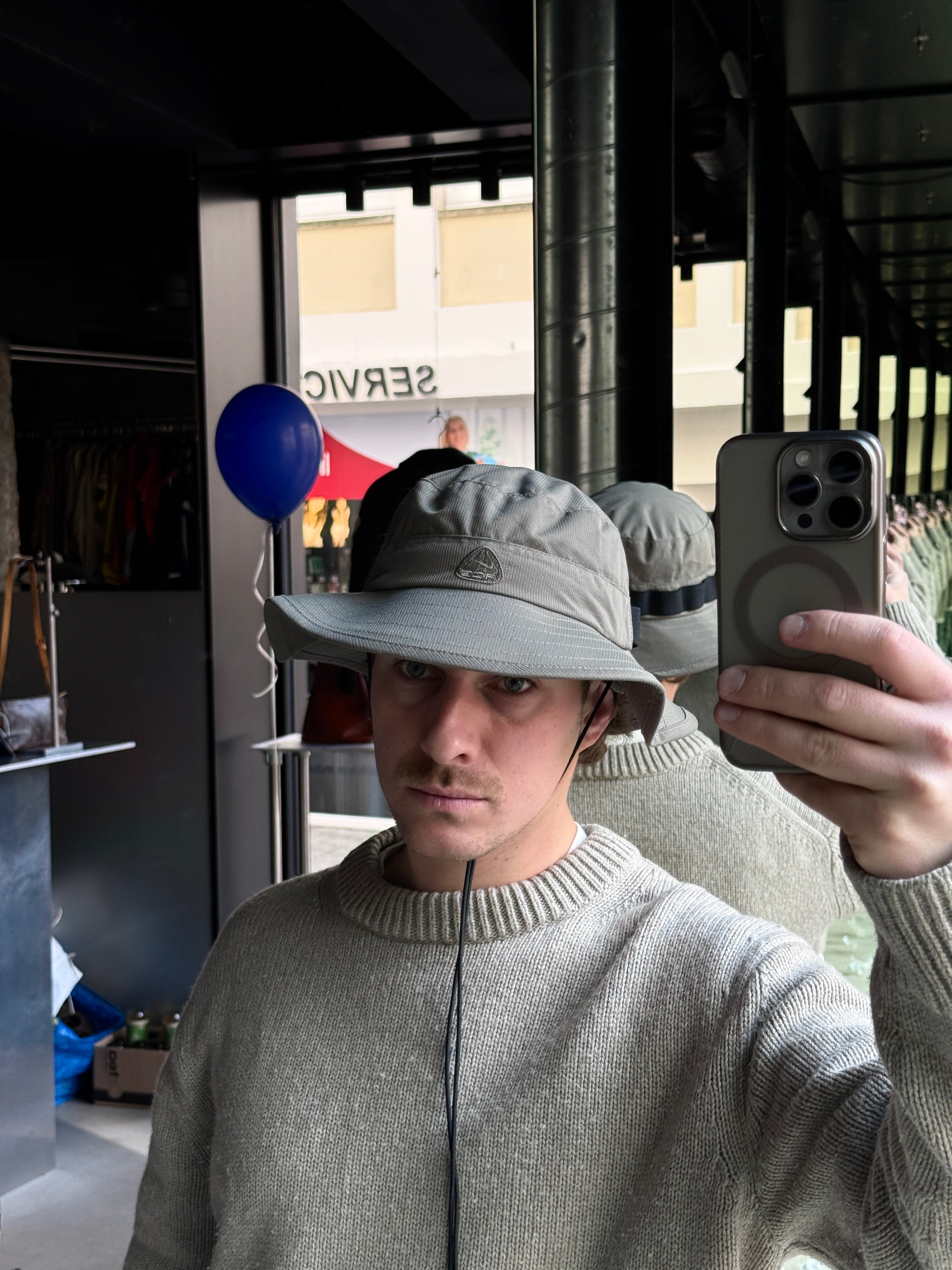 Vintage 1990s Nike ACG Bucket / Safari Hat Olive