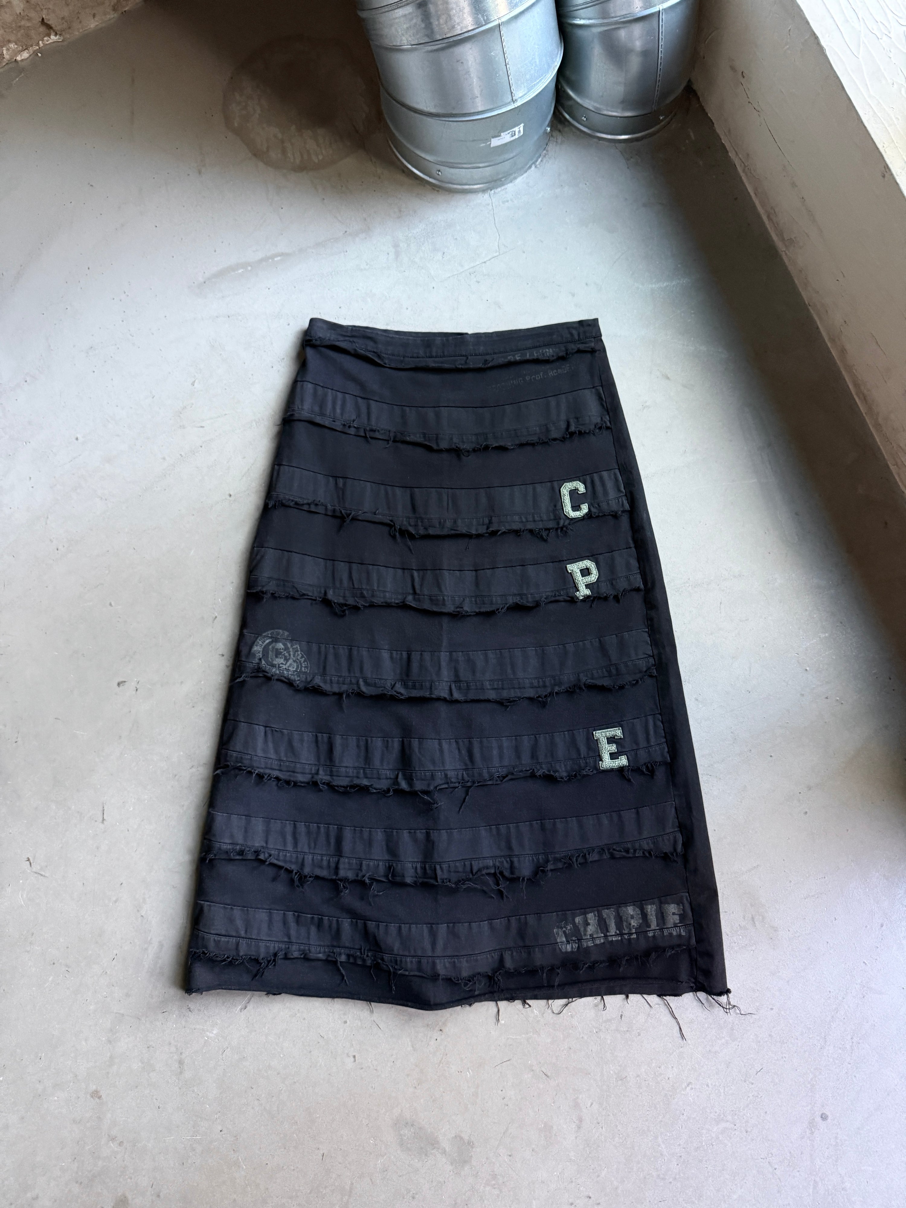 Vintage Chipie Distressed Maxi Skirt Black - M