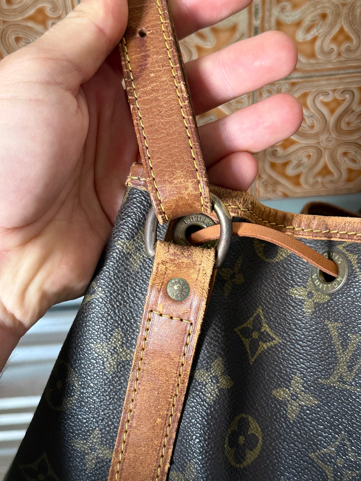 Vintage 1993 Louis Vuitton Sac Noé GM (AR0913)