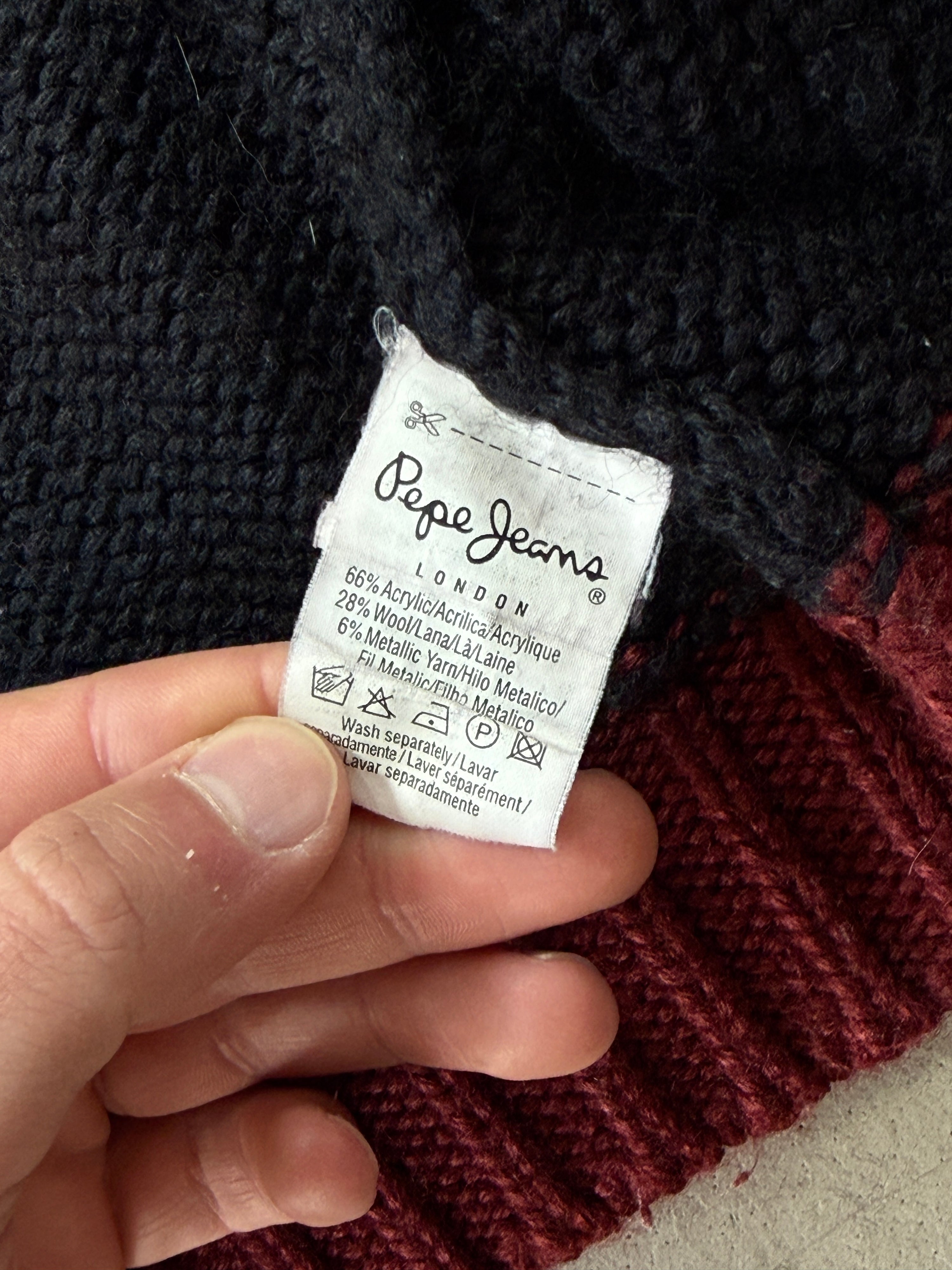 Vintage Pepe Jeans Knitted "Lions" Zip Up Red/Navy - S