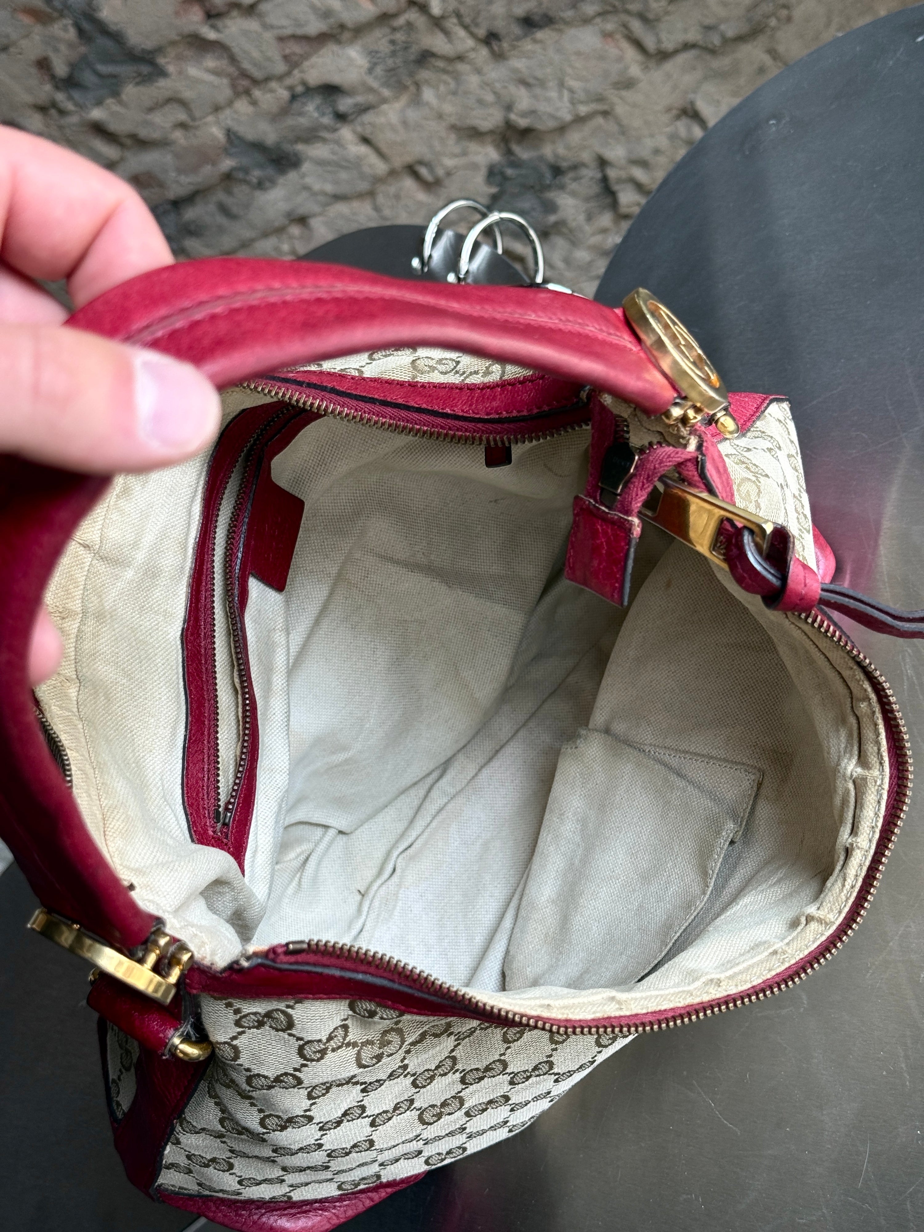 Vintage Small Gucci Hobo Bag Beige / Red