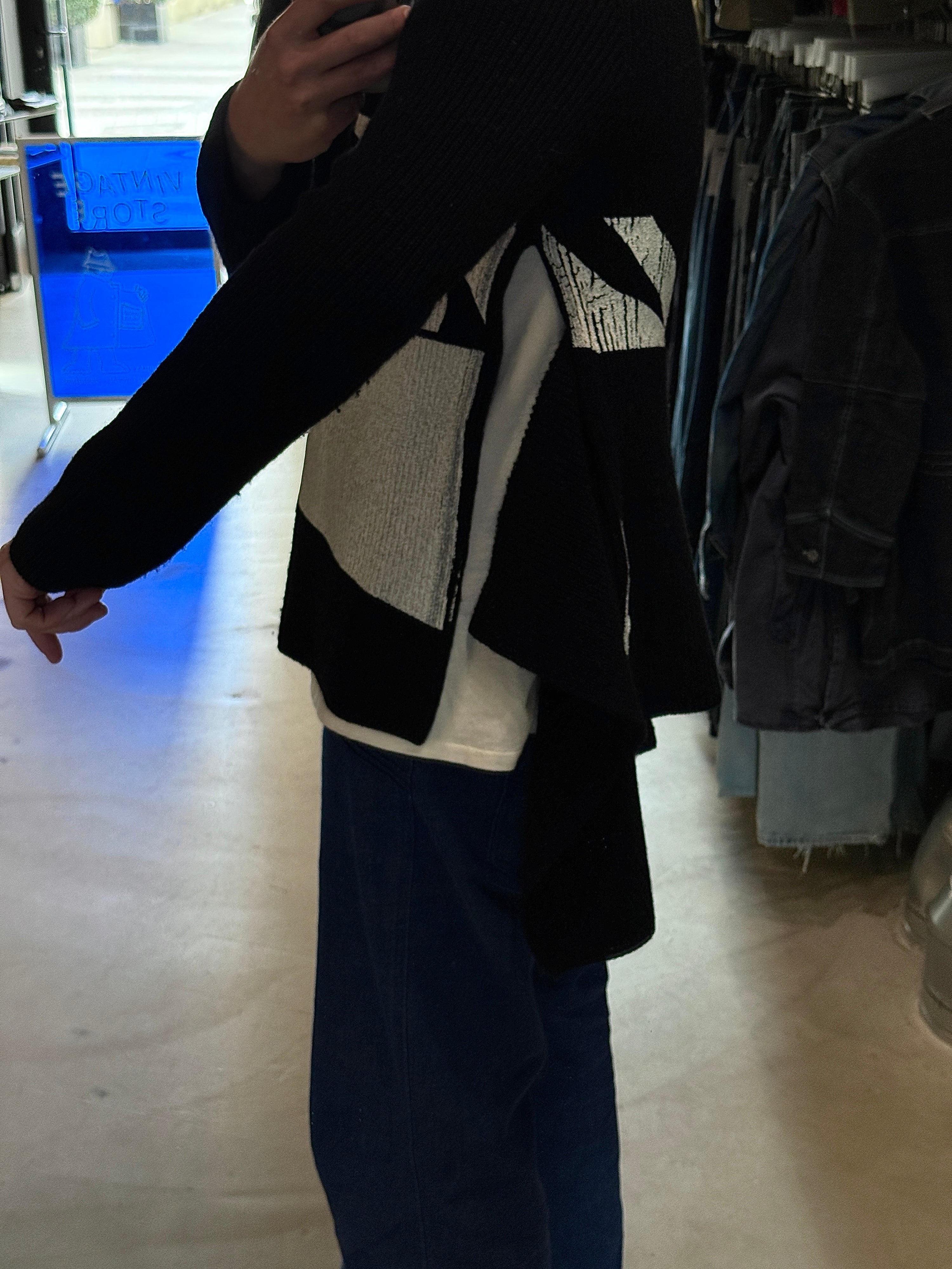 AW2022 Comme des Garçons Graphic Asymetrical Wool Knit Black - S