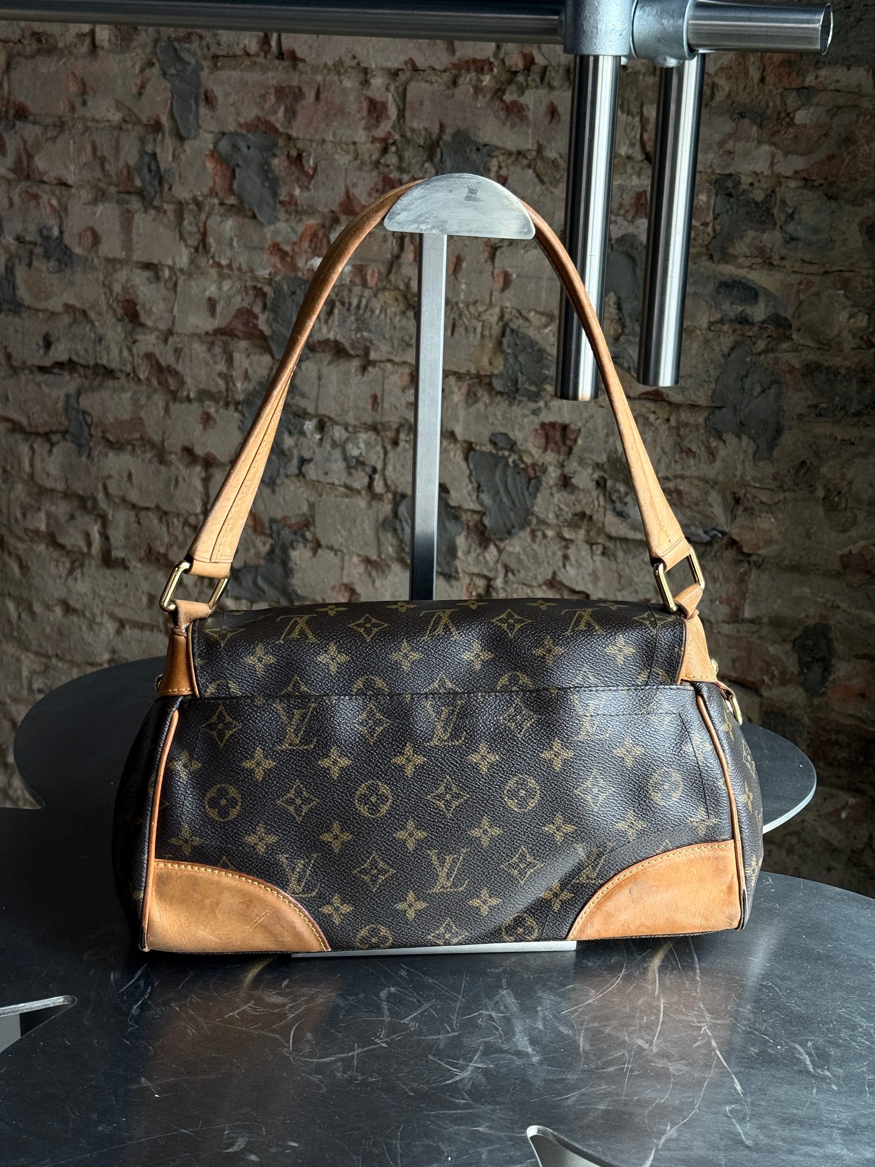 Vintage 2008 Louis Vuitton Beverly MM Bag (FL4078)