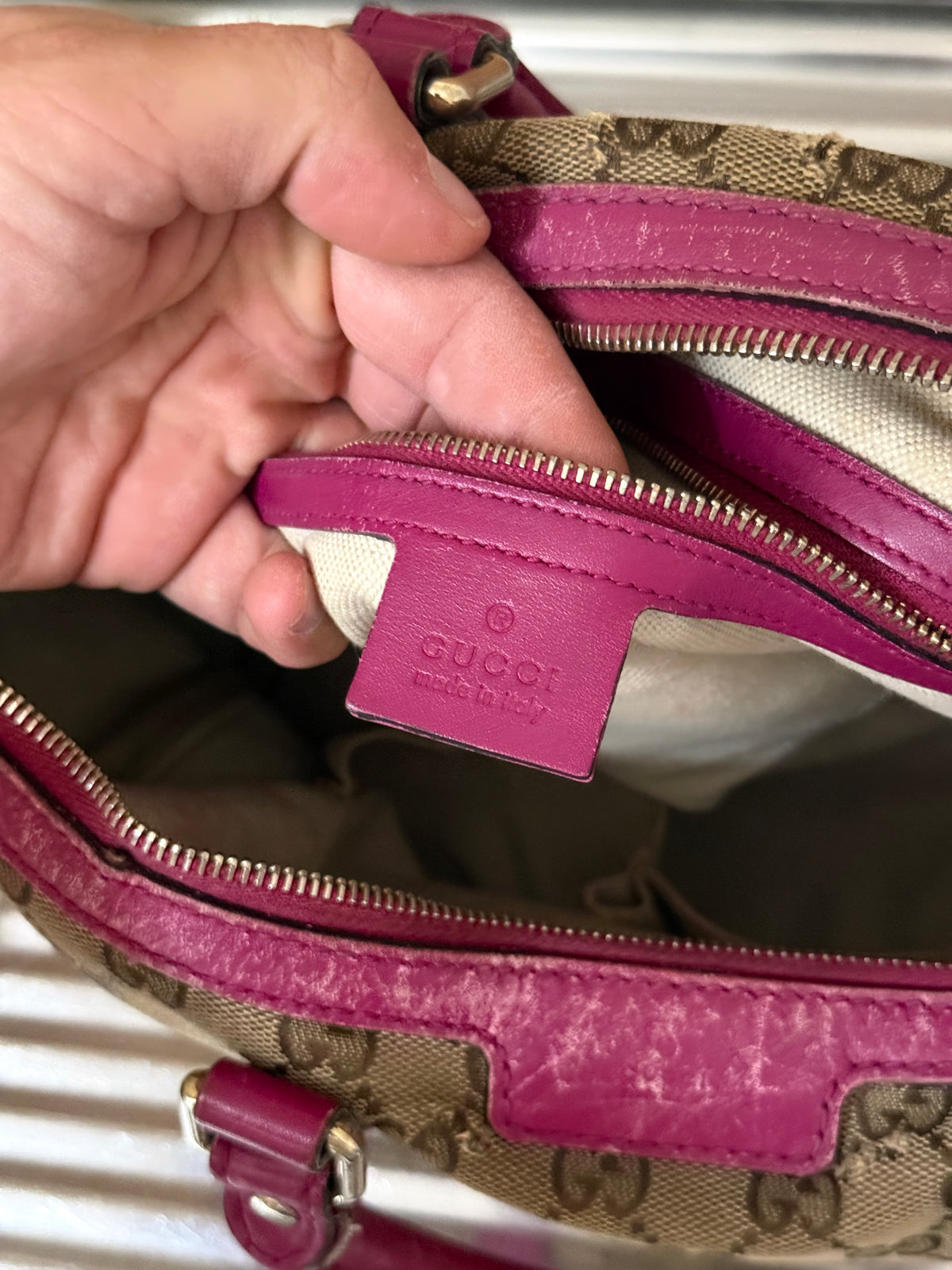 Gucci GG Canvas Beige/Pink Medium Joy Boston Bag