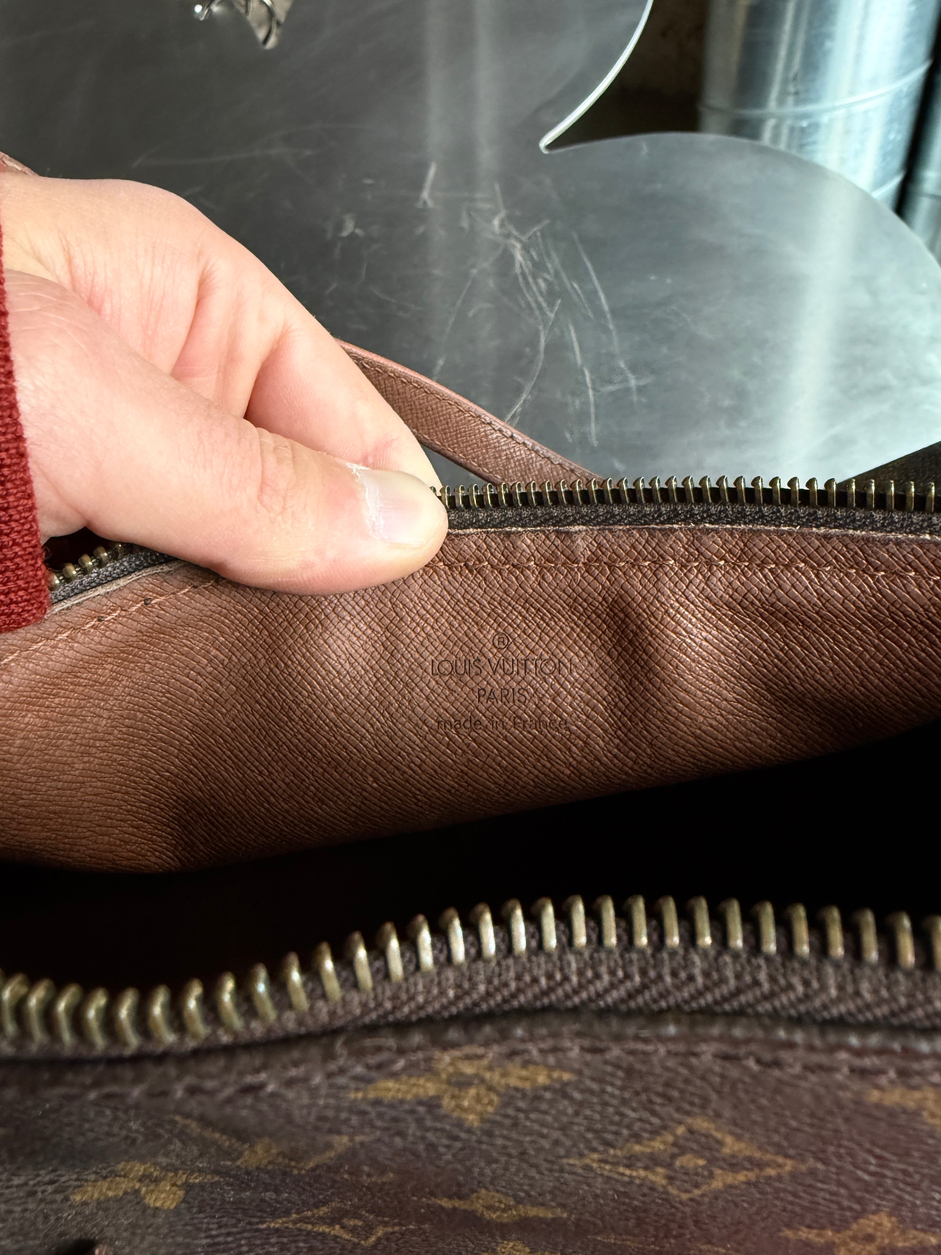 Vintage 1999 Louis Vuitton Papillon 30 Bag (SP1919)