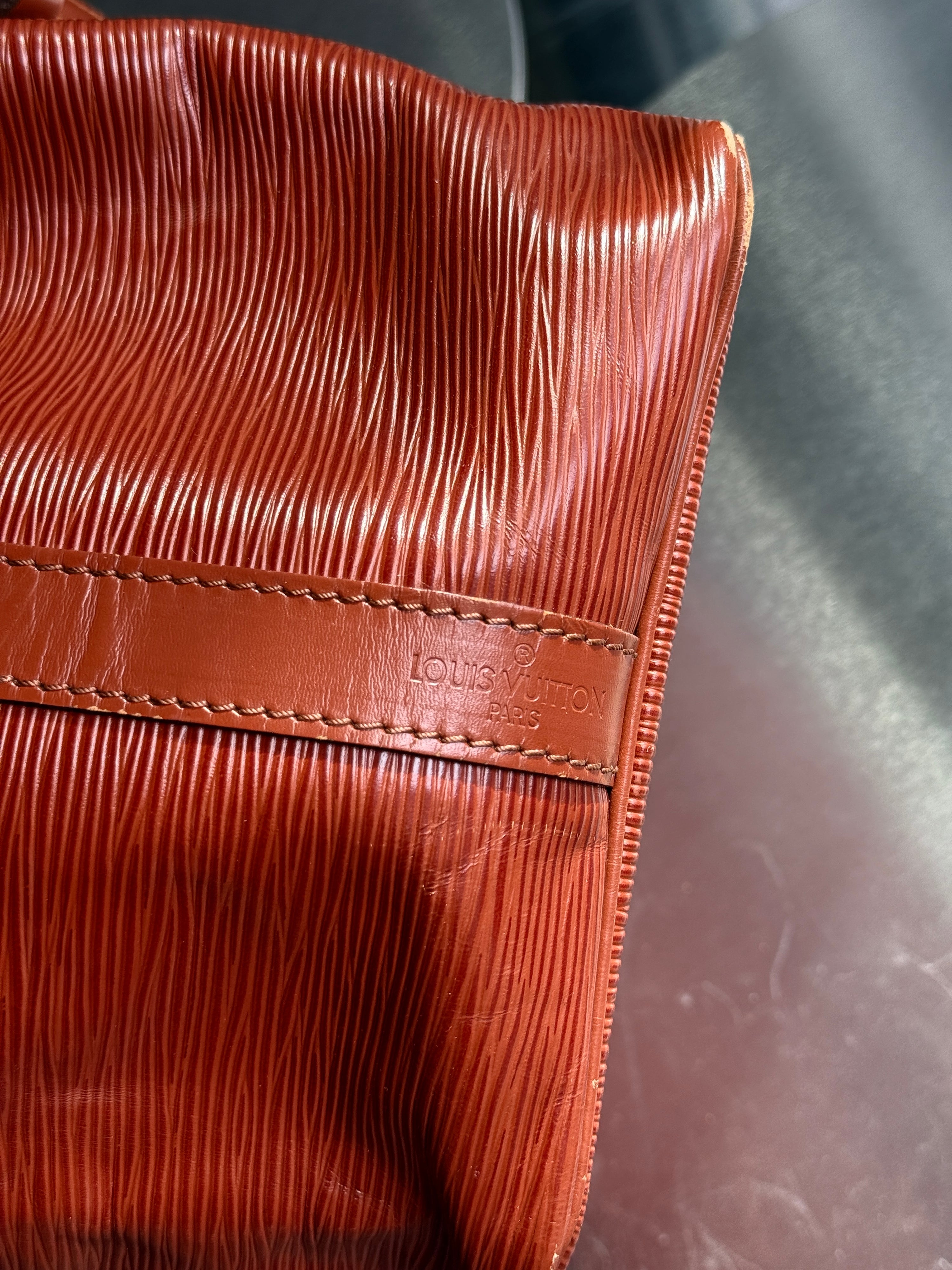 1988 Louis Vuitton Sac Noé Petit Epi Cognac