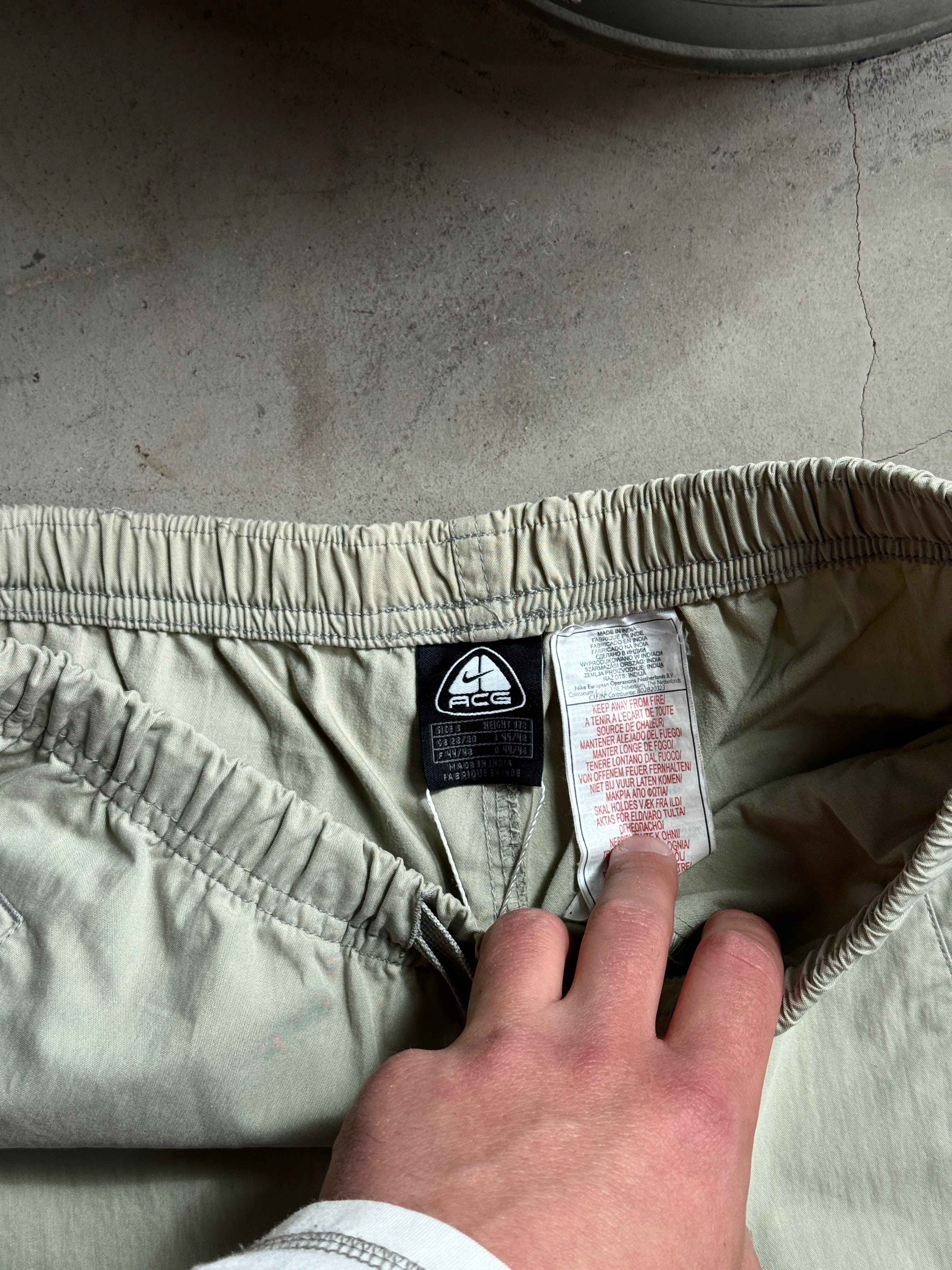 Vintage Nike ACG Lightweight Pants Tan - S