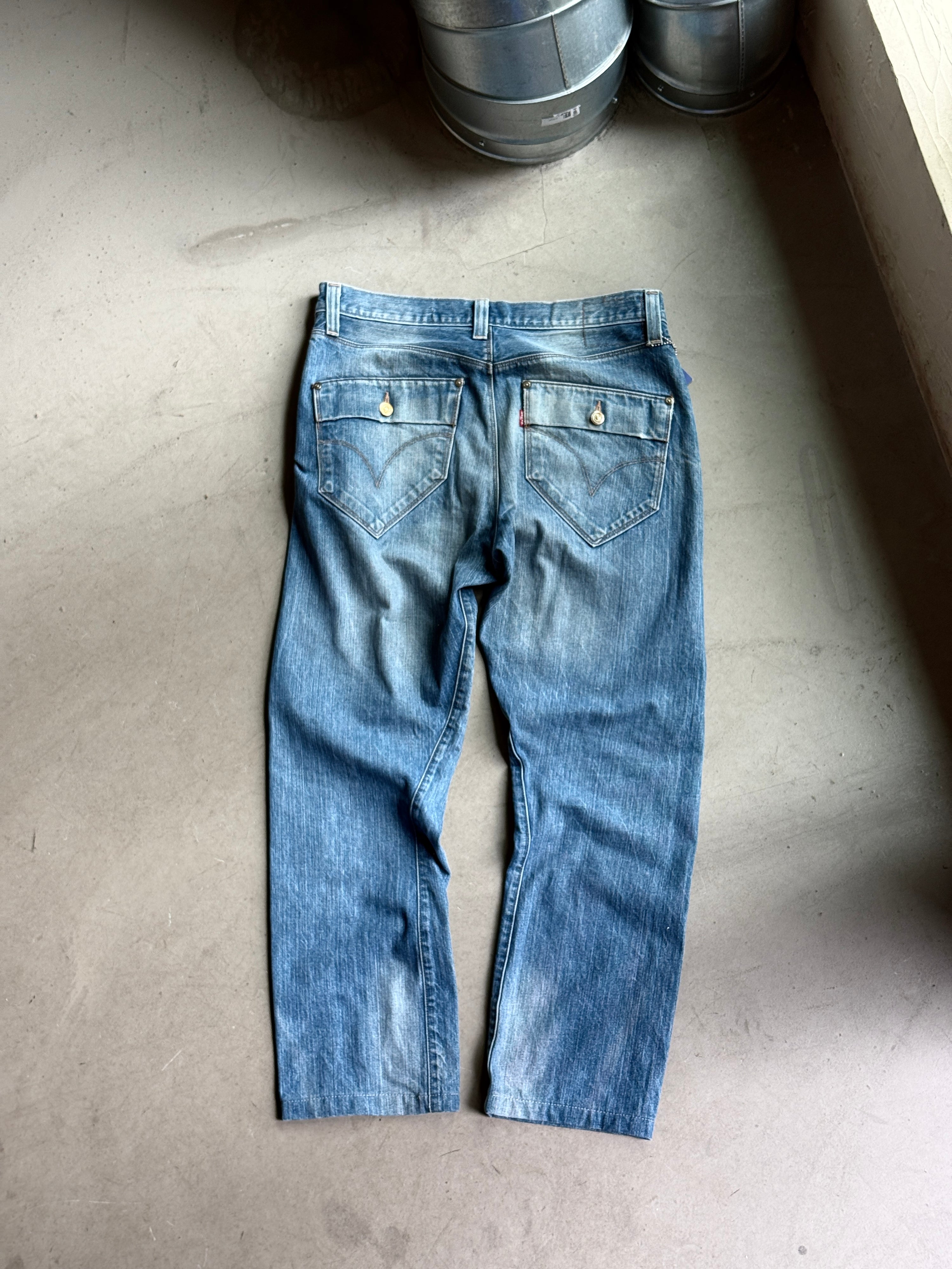 Vintage 2000s Levi's Engineered Jeans - W35 L28