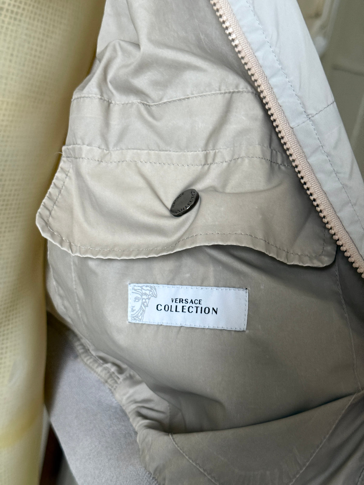 Vintage 2000s Versace Collection Light Grey Nylon Zip Up Jacket - M