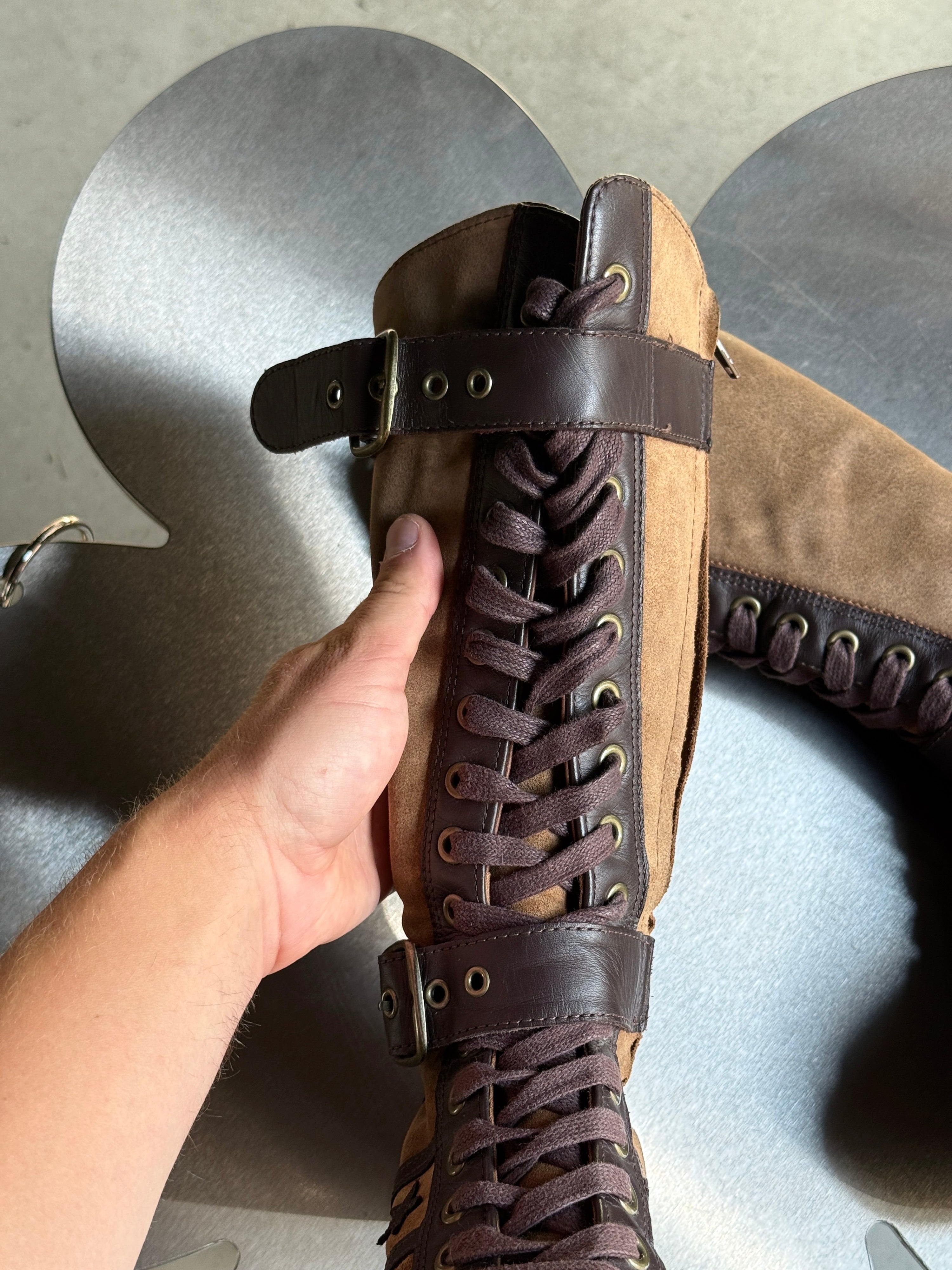 Vintage Converse Knee High Lace Up Buckle Boots Brown (with box) - EU 40