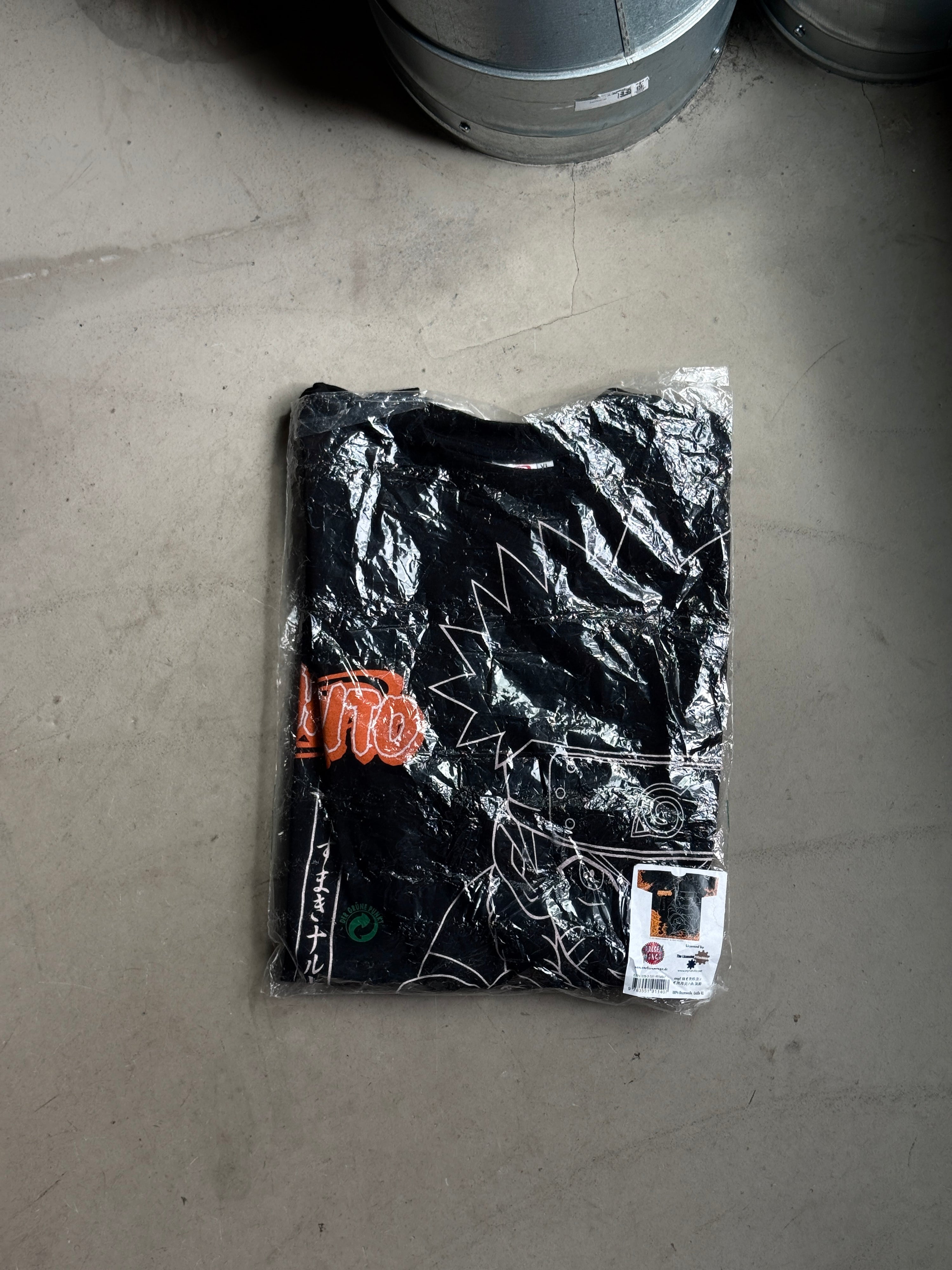Vintage 2002 Deadstock Naruto T-Shirt Black - L