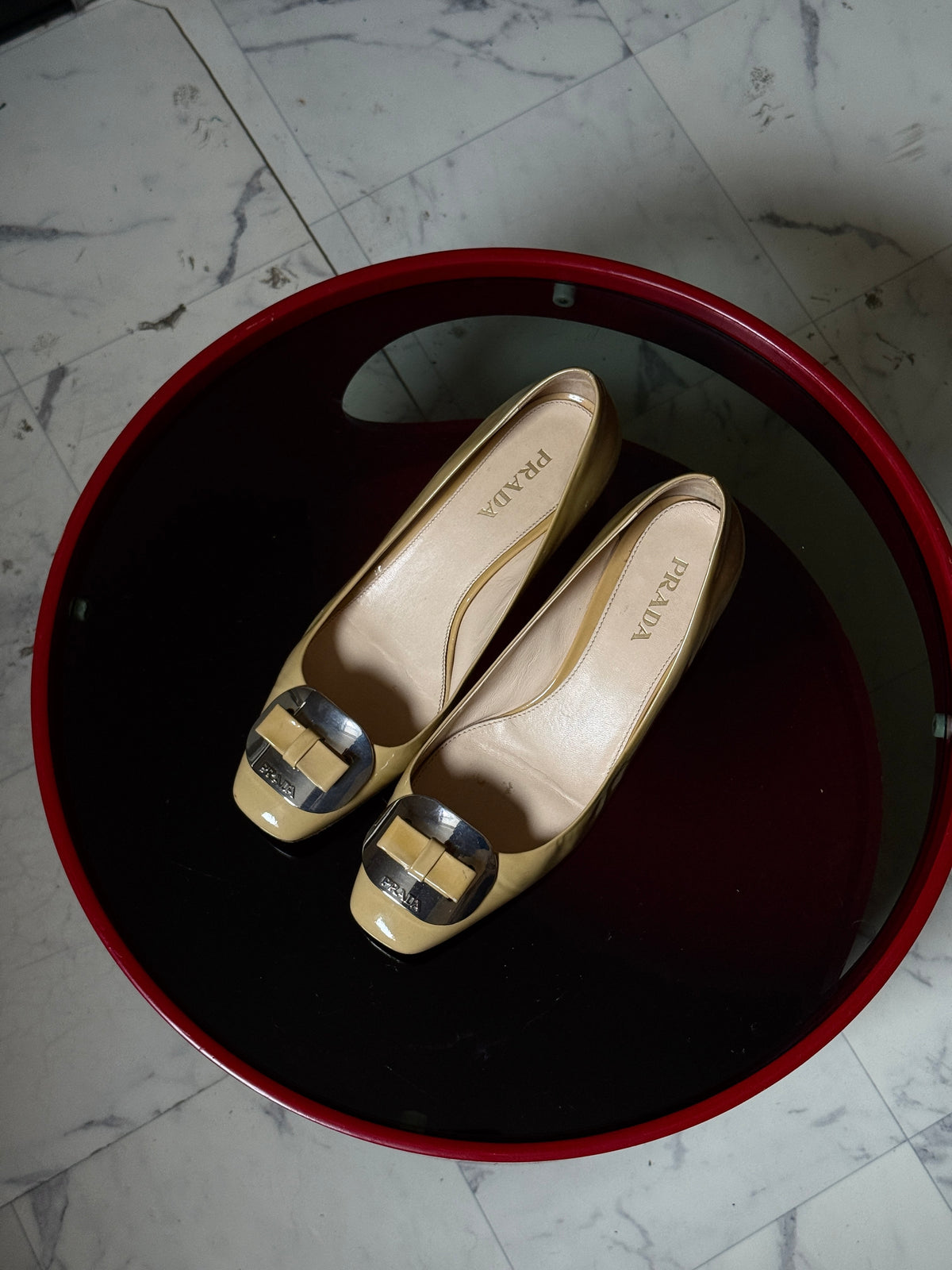 Vintage Beige Prada Bow Patent Leather Block Heel Pumps - EU 38.5