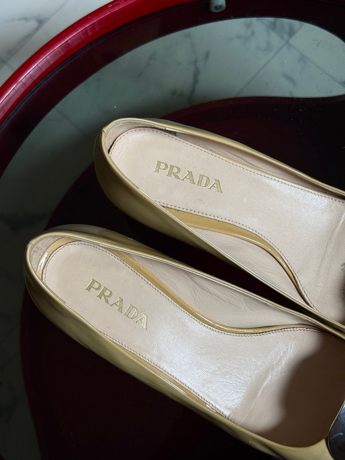 Vintage Beige Prada Bow Patent Leather Block Heel Pumps - EU 38.5