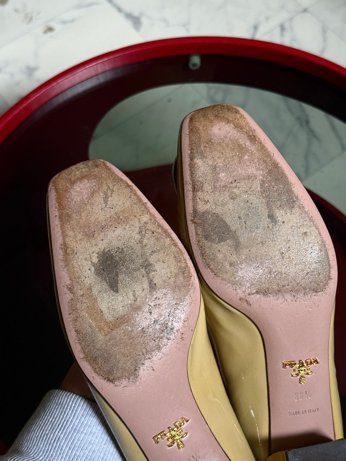 Vintage Beige Prada Bow Patent Leather Block Heel Pumps - EU 38.5