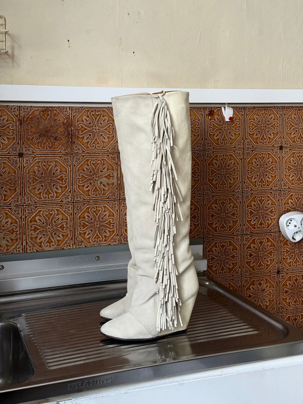 FW2011 Isabelle Marant Manly Two Tone Lokyo Fringe Leather Boots White - EU 39
