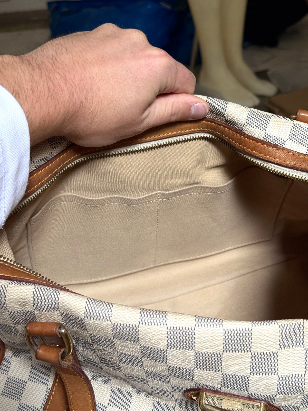 Vintage 2010 Louis Vuitton Damier Azur Stresa PM Shoulder Bag (FL2120)