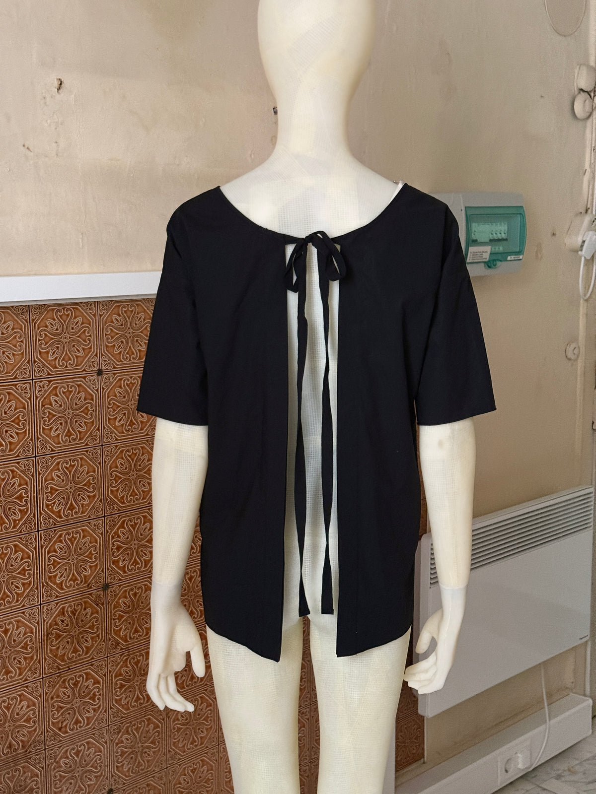 Marni Black V-Neck Open-Back Tie Top - S