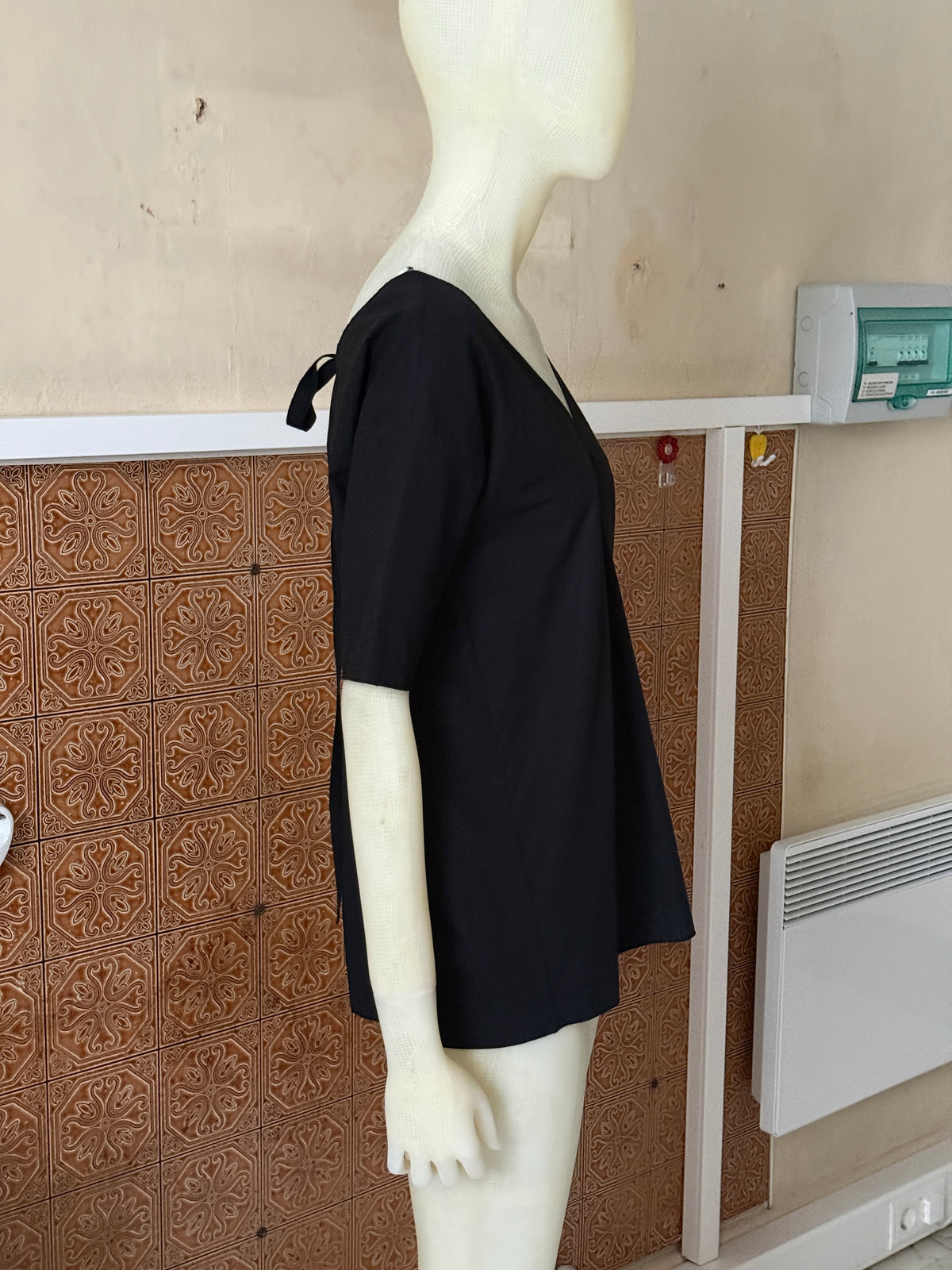 Marni Black V-Neck Open-Back Tie Top - S
