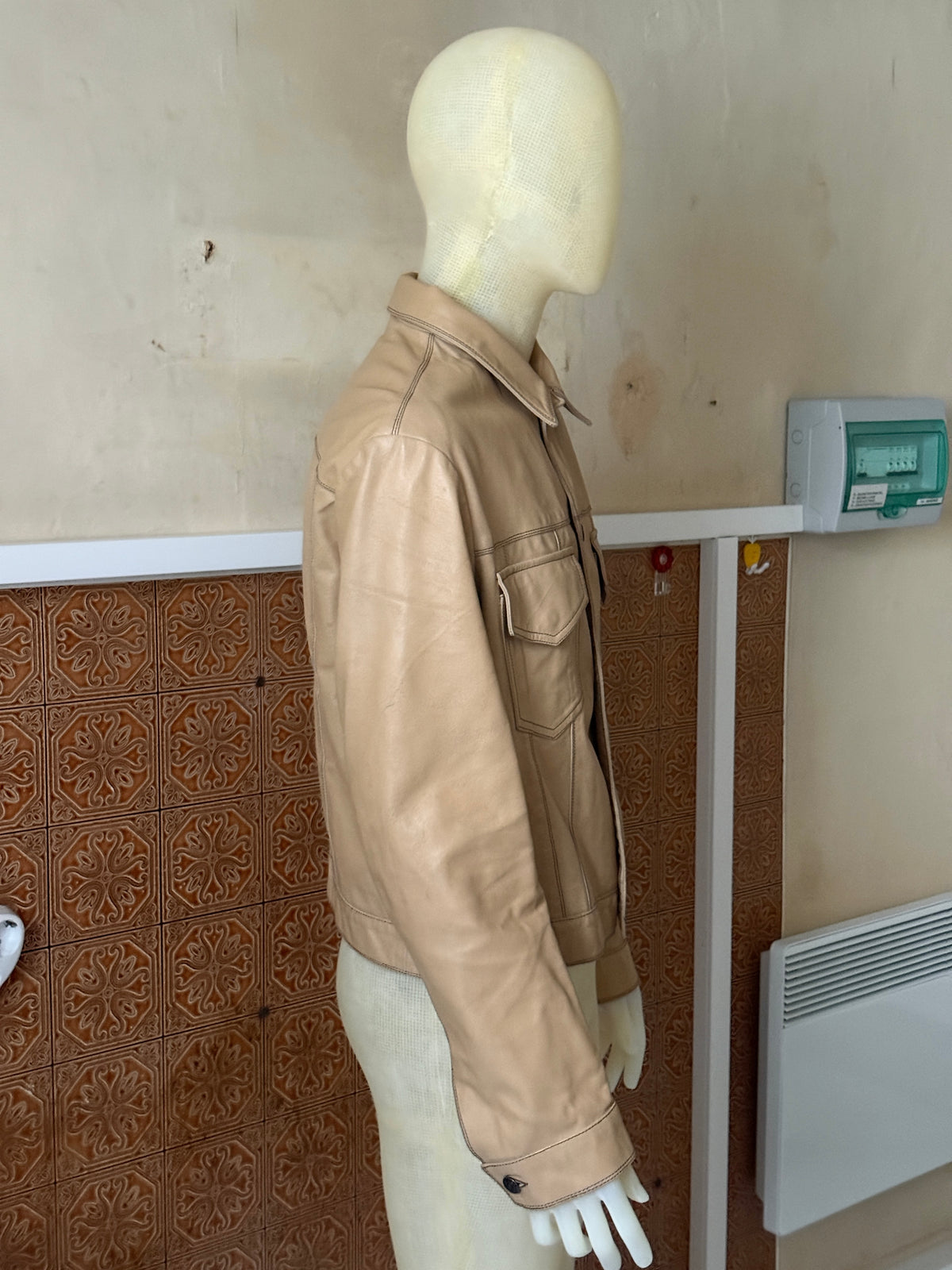 Vintage 2000s Armani Jeans Beige Leather Trucker Jacket - XL