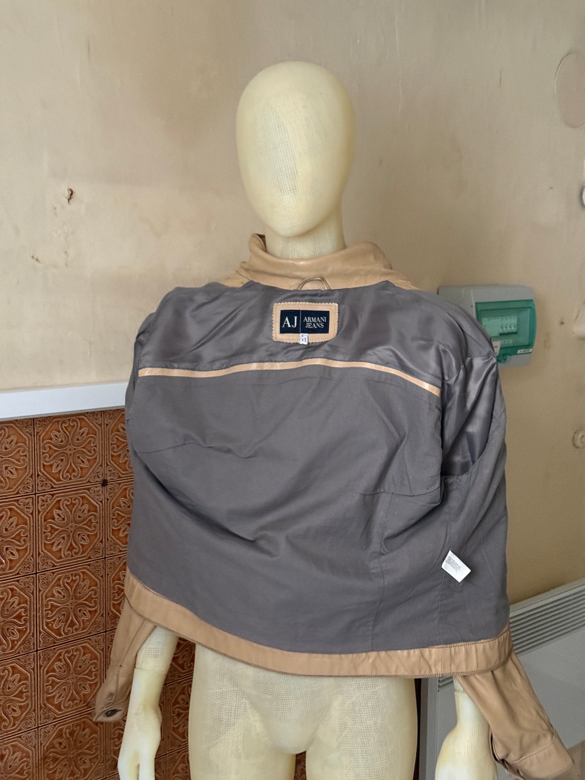 Vintage 2000s Armani Jeans Beige Leather Trucker Jacket - XL